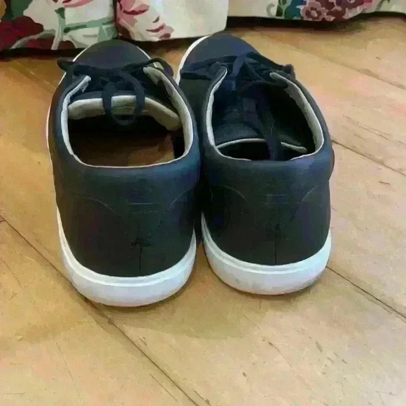 Cuater Shoes size 9 - Picture 4 of 6